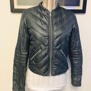 Athleta puffer jacket